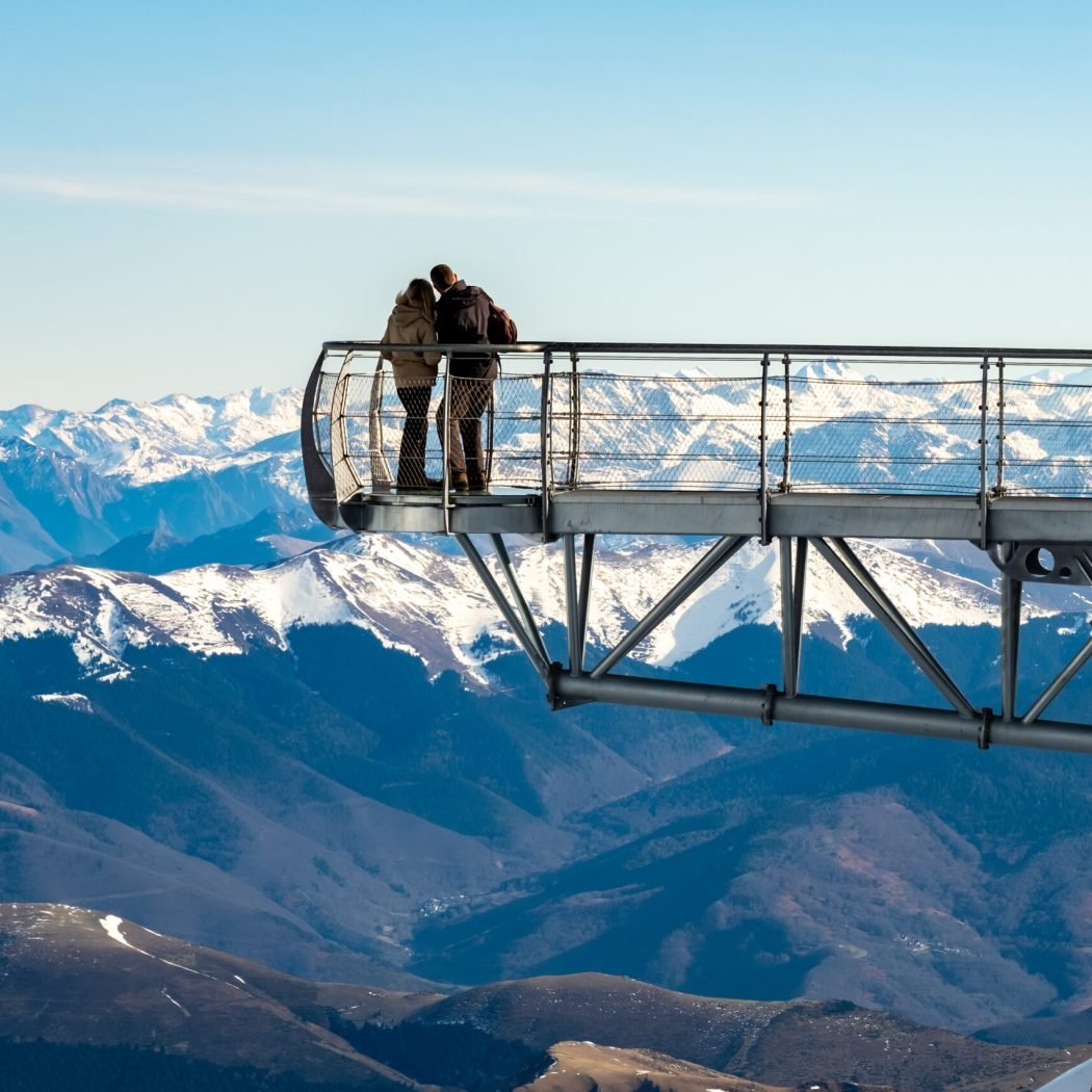scenic-view-snowcapped-mountains-against-sky
